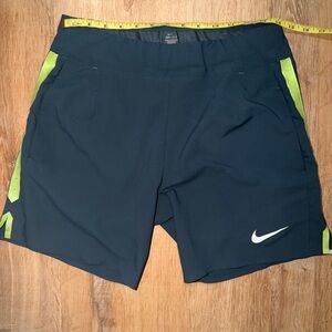 Nike Gladiator Premier 7 Tennis Shorts RF Roger Federer Mens Size S Court Rafa